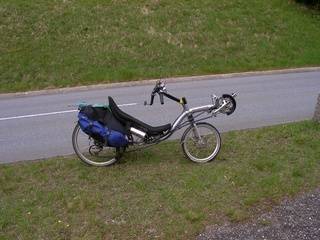 Fahrrad an der Steigung